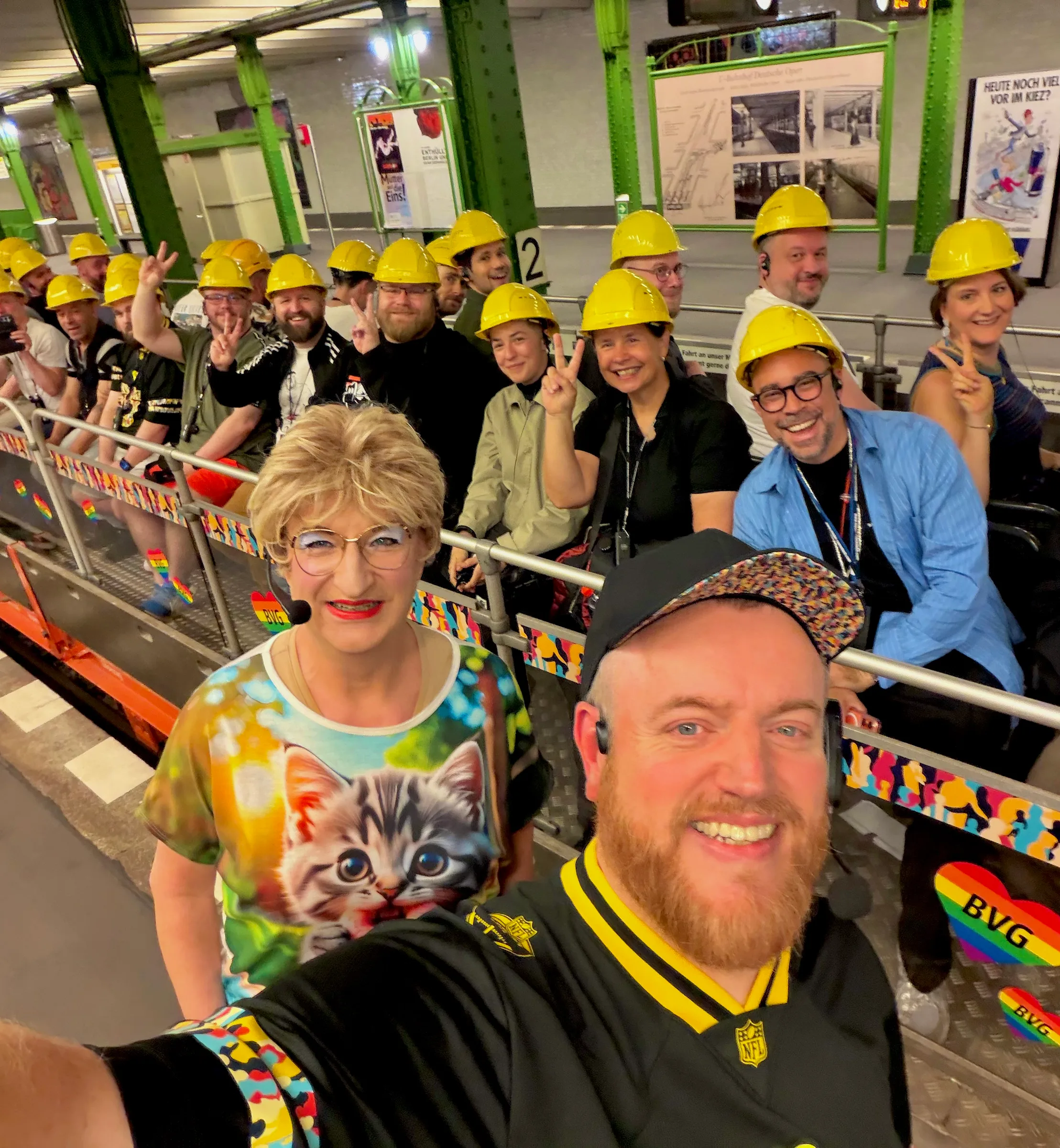 Pride-Fahrt im U-Bahn-Cabrio — photo 2